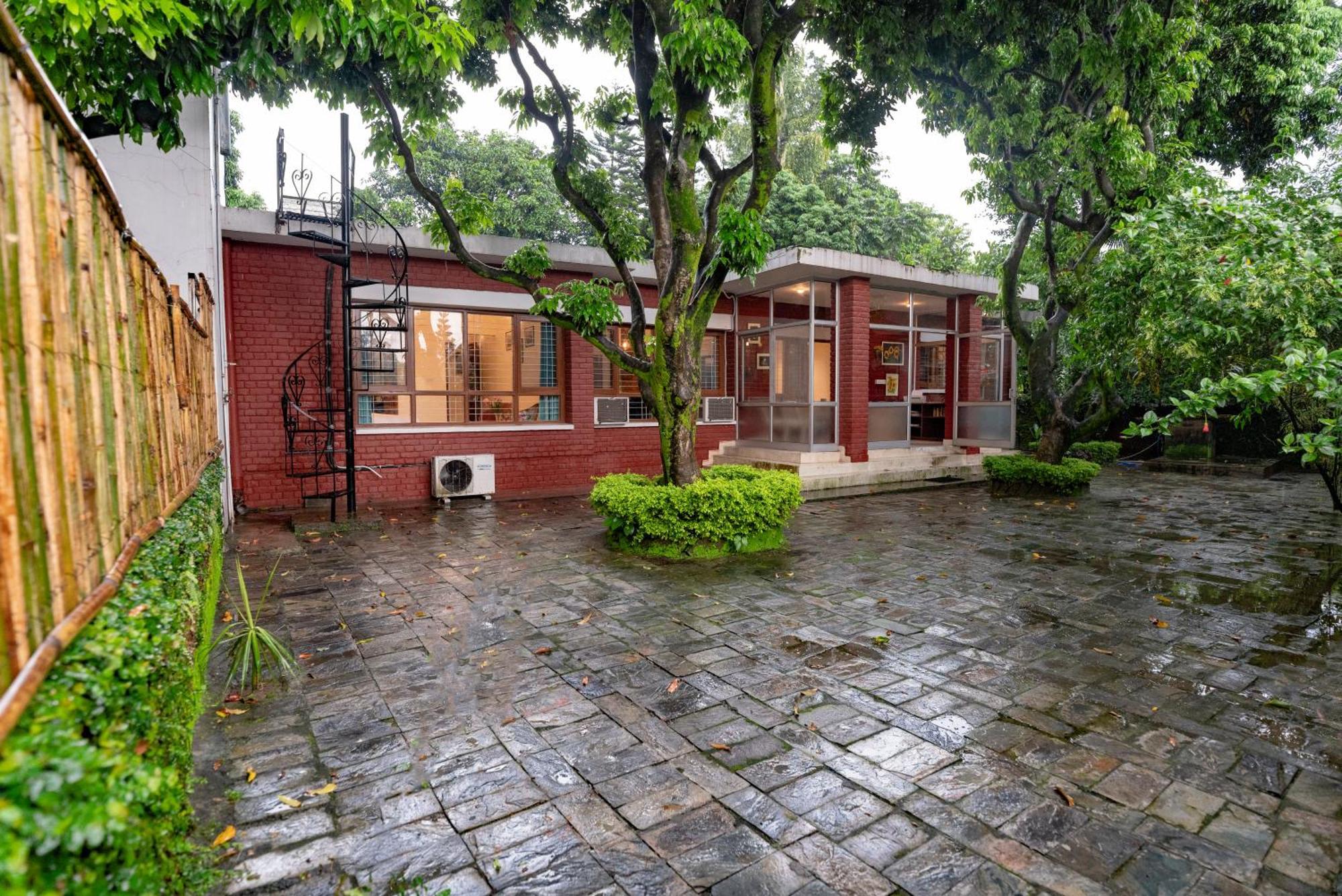Saffronstays Doon Garden Villa - Near Doon School And Mall Road Дехрадун Экстерьер фото