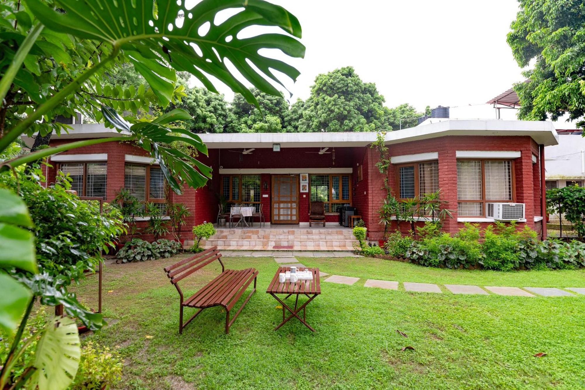Saffronstays Doon Garden Villa - Near Doon School And Mall Road Дехрадун Экстерьер фото